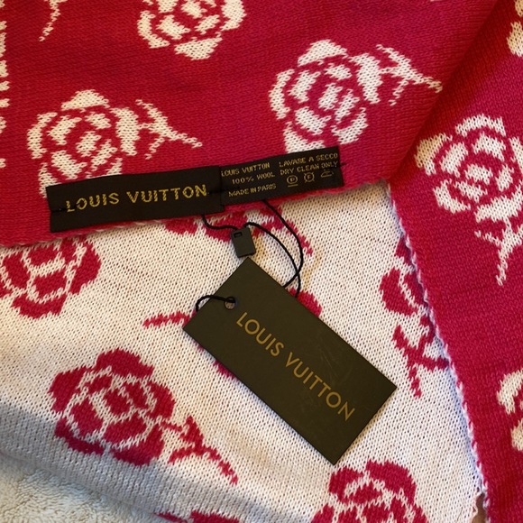 Louis Vuitton wool scarf - Picture 2 of 2